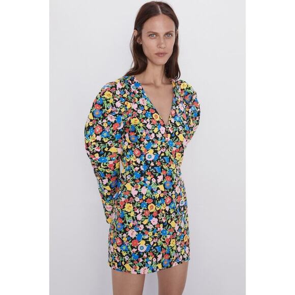 Zara Dresses & Skirts - Zara Floral Print Mini Dress with Puffed Sleeves